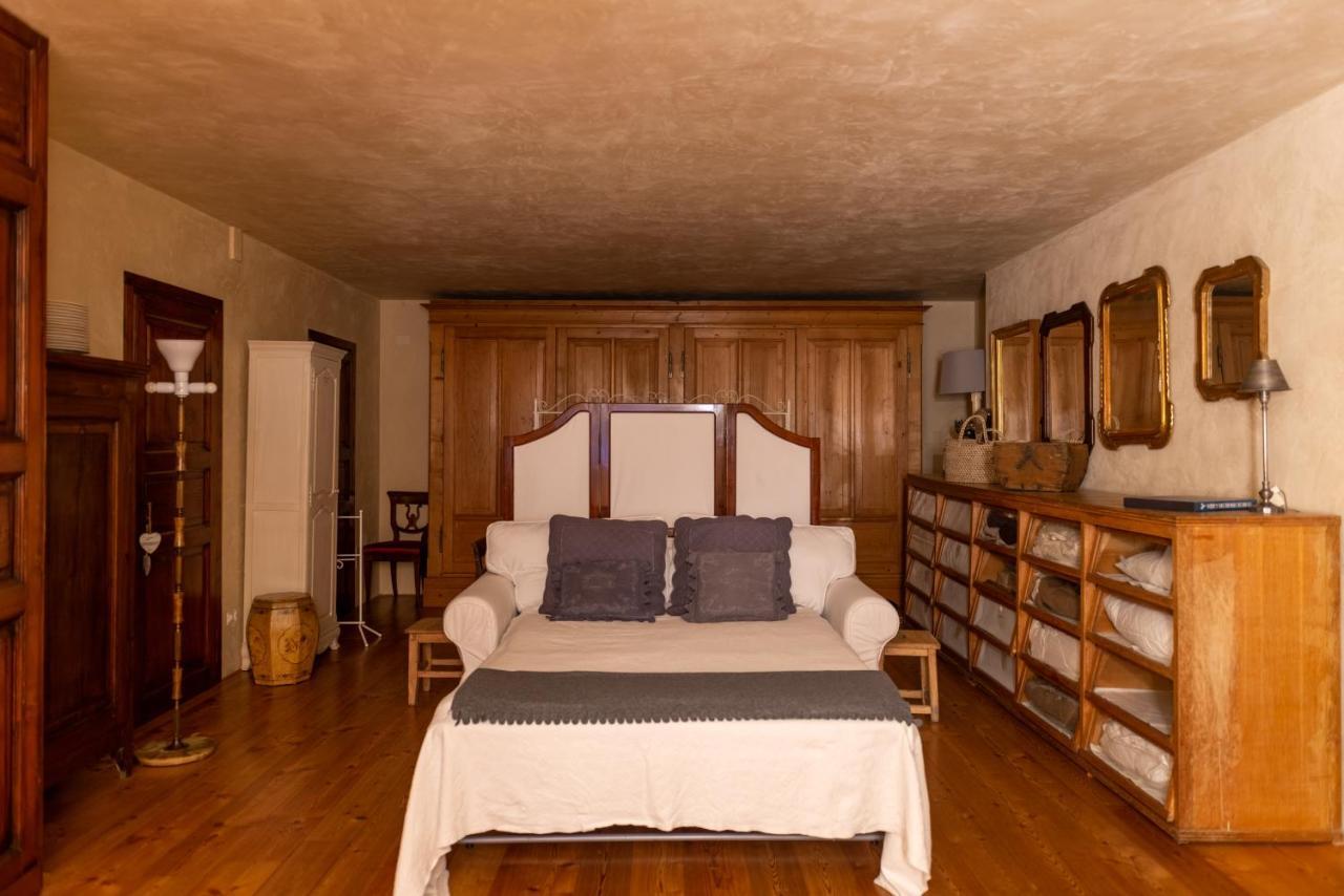 Casa Antichita Villa Torri Del Benaco Luaran gambar