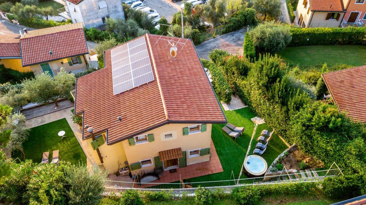 Casa Antichita Villa Torri Del Benaco Luaran gambar