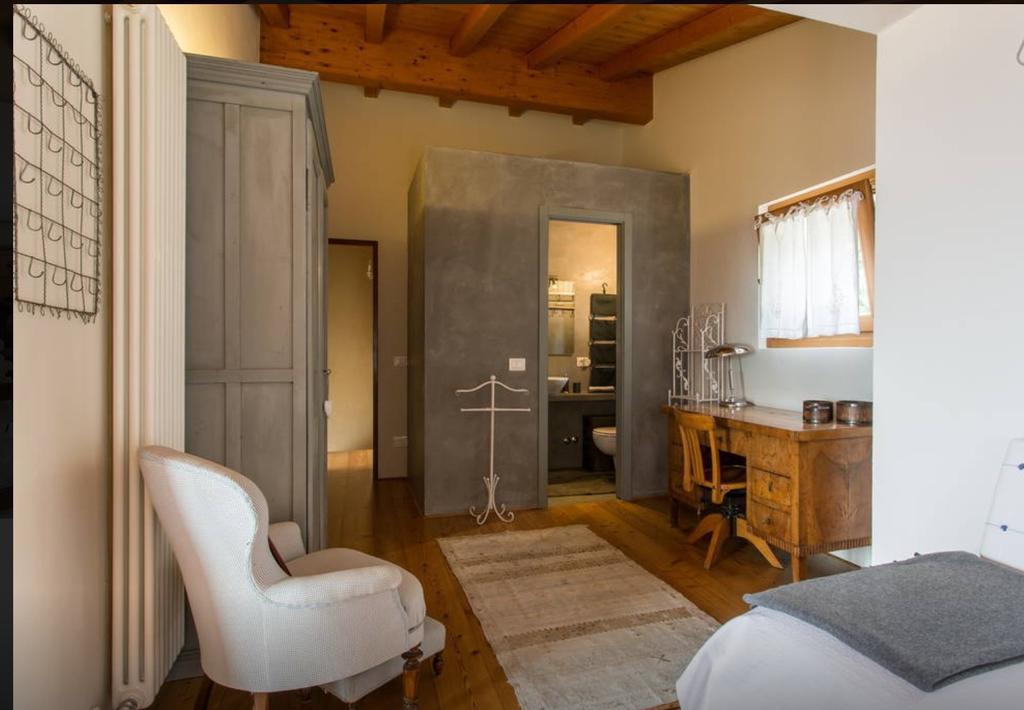 Casa Antichita Villa Torri Del Benaco Bilik gambar